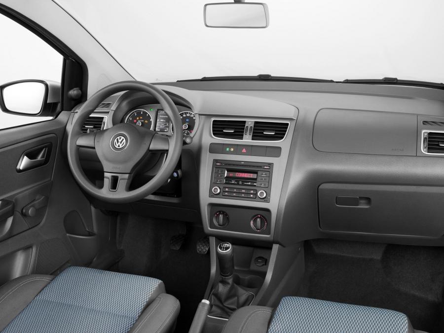  Volkswagen Fox BlueMotion 2012 года  (фото 2 из 6)